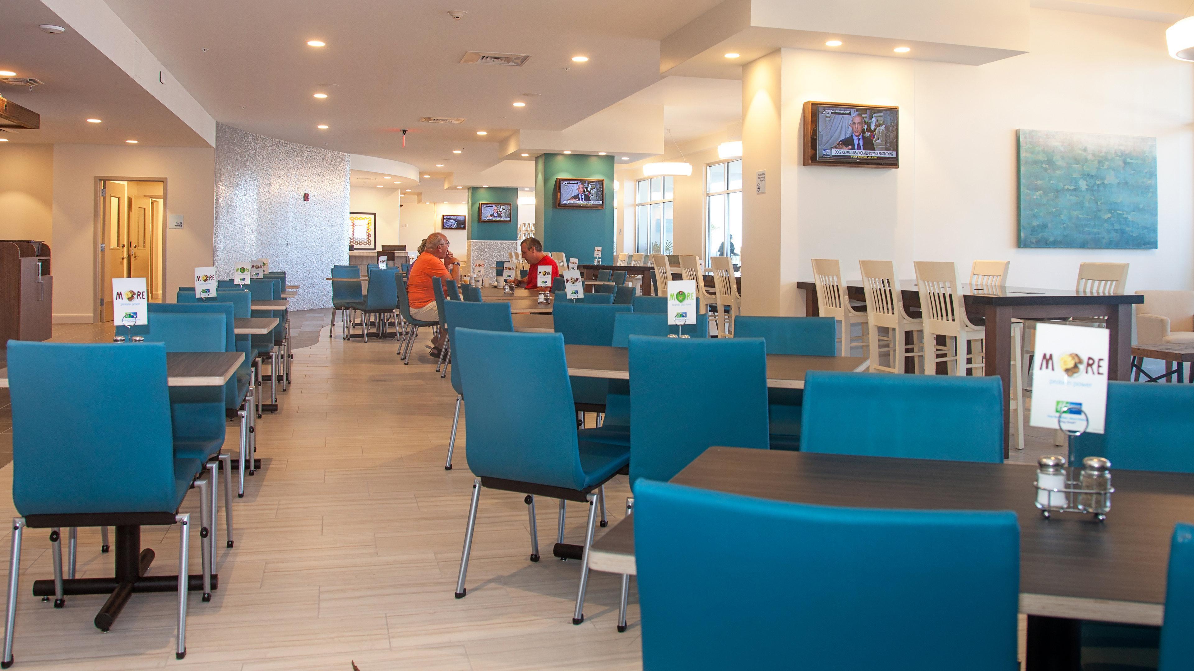 Holiday Inn Express & Suites Panama City Beach Beachfront By Ihg Εξωτερικό φωτογραφία
