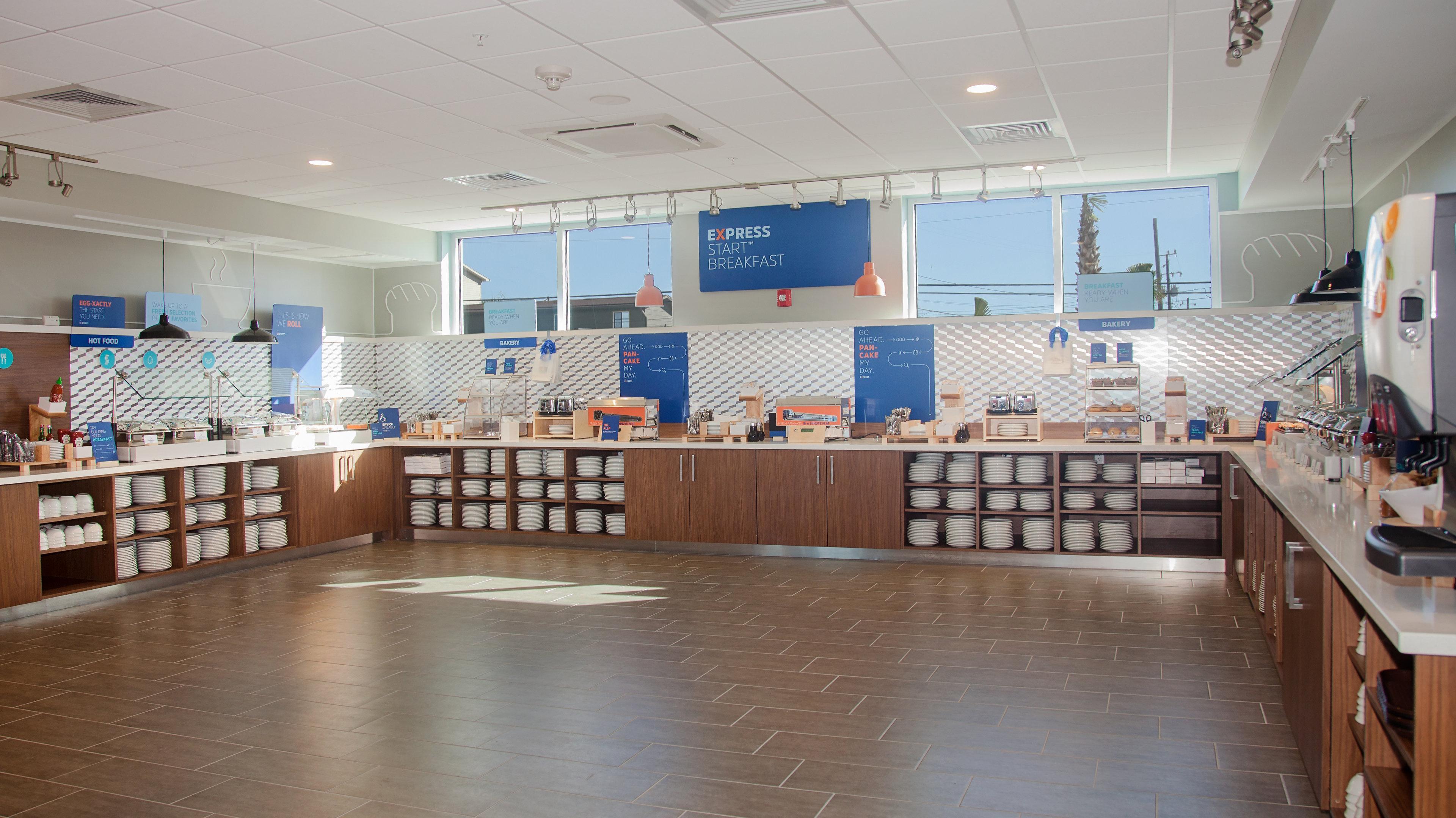Holiday Inn Express & Suites Panama City Beach Beachfront By Ihg Εξωτερικό φωτογραφία